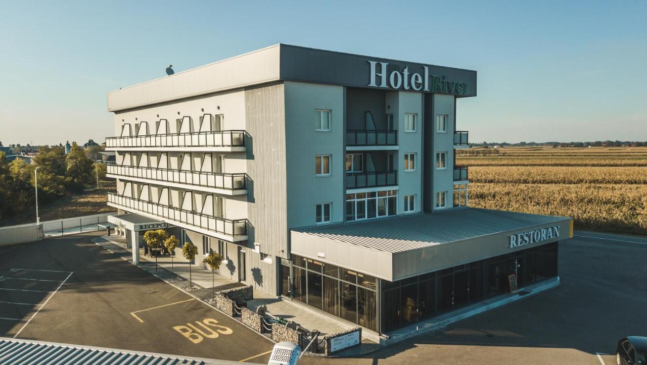 Hotel River Μπιέλινα Εξωτερικό φωτογραφία