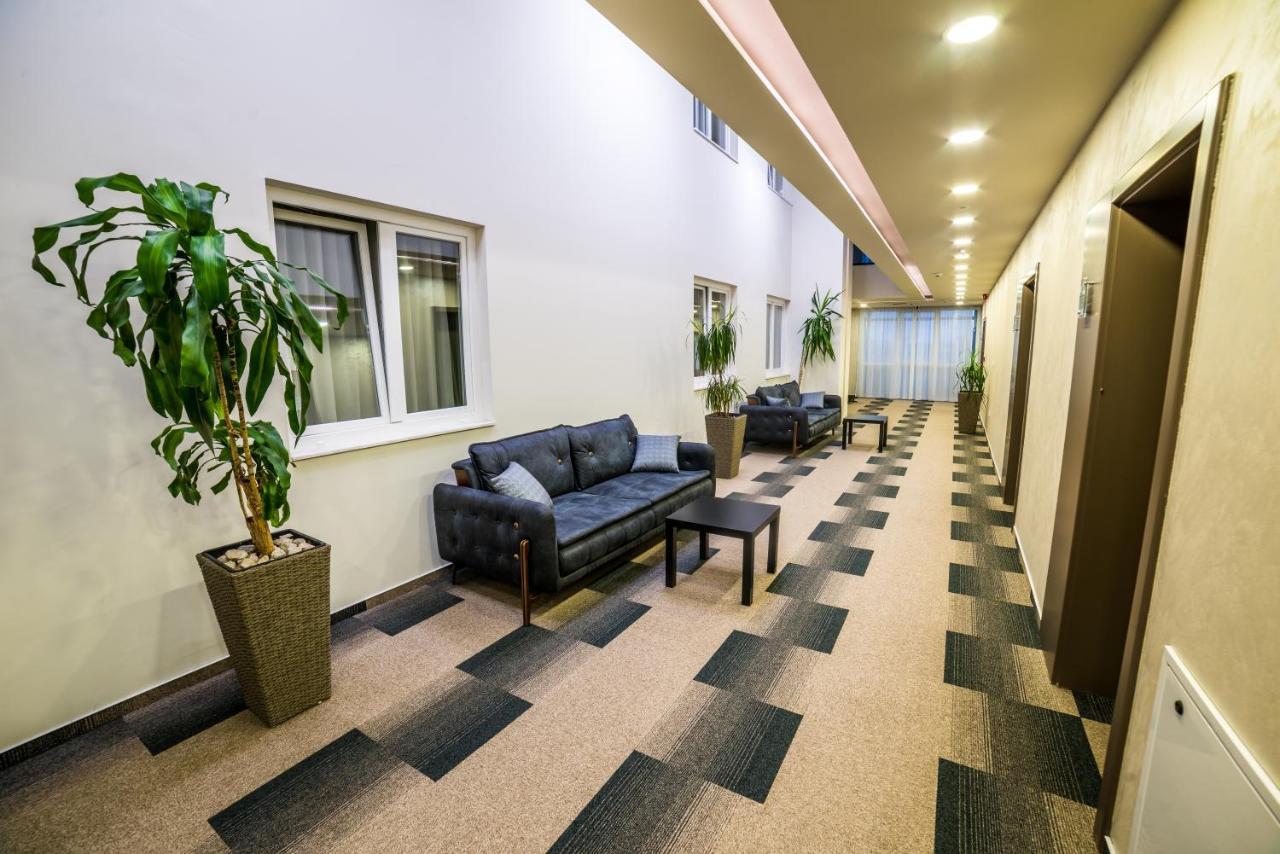 Hotel River Μπιέλινα Εξωτερικό φωτογραφία