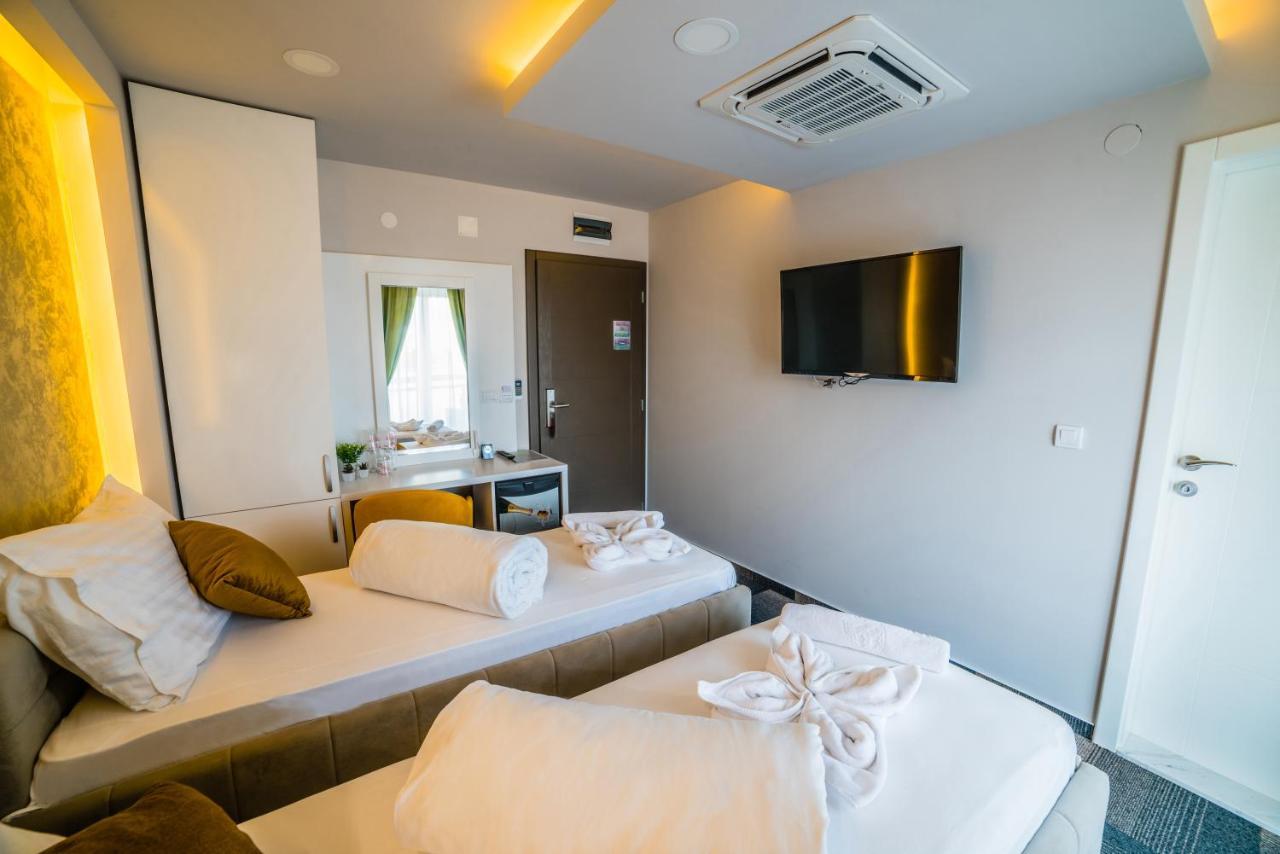 Hotel River Μπιέλινα Εξωτερικό φωτογραφία